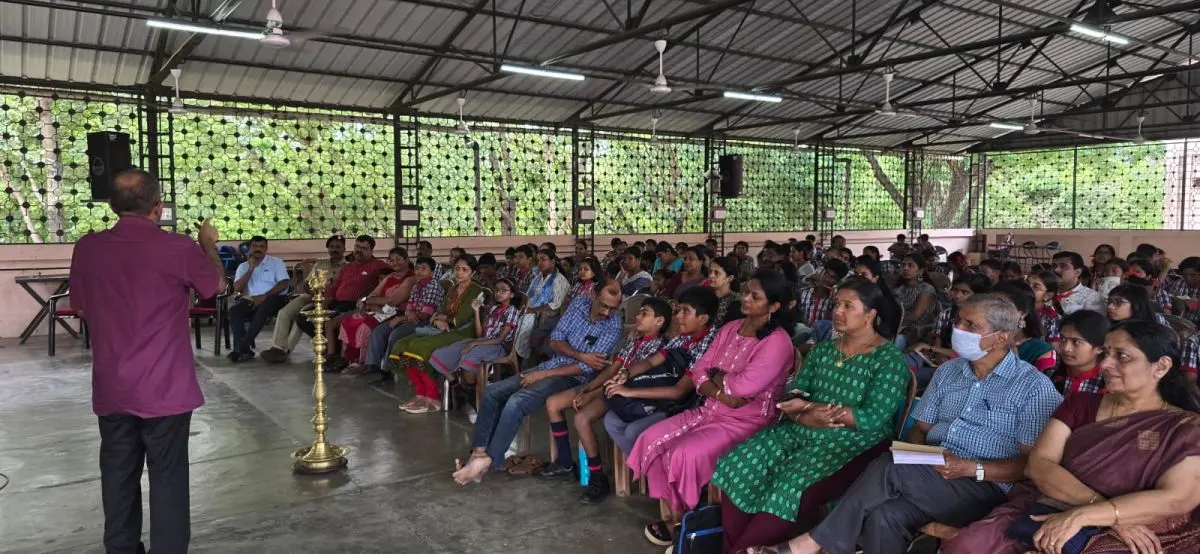 Kutti Smart – Health Awareness Session by Mathrubhumi - Kutti Smart – Health Awareness Session by Mathrubhumi