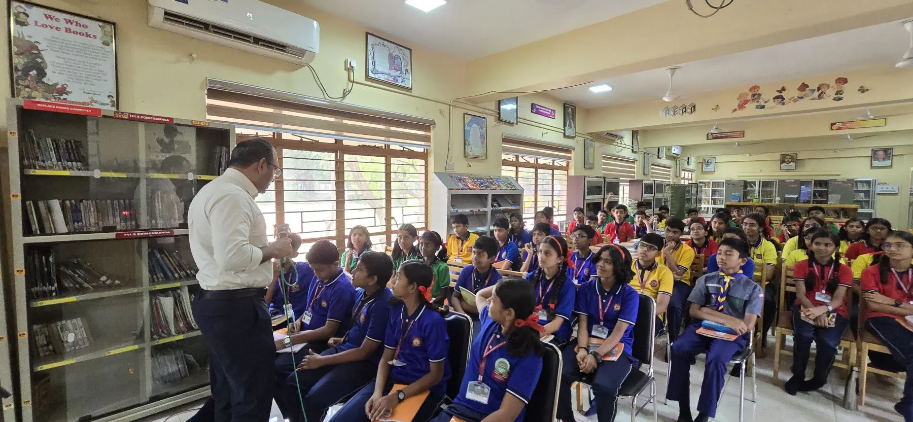 Fighting Fake News: A Session with Mr. Abdul Latheef Naha, The Hindu - Fighting Fake News: A Session with Mr. Abdul Latheef Naha, The Hindu