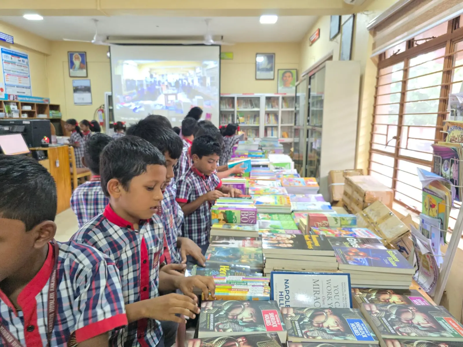 Children's Book Fair by Mathrubhumi Books - National Reading Month - Book Fair Mathrubhumi Books