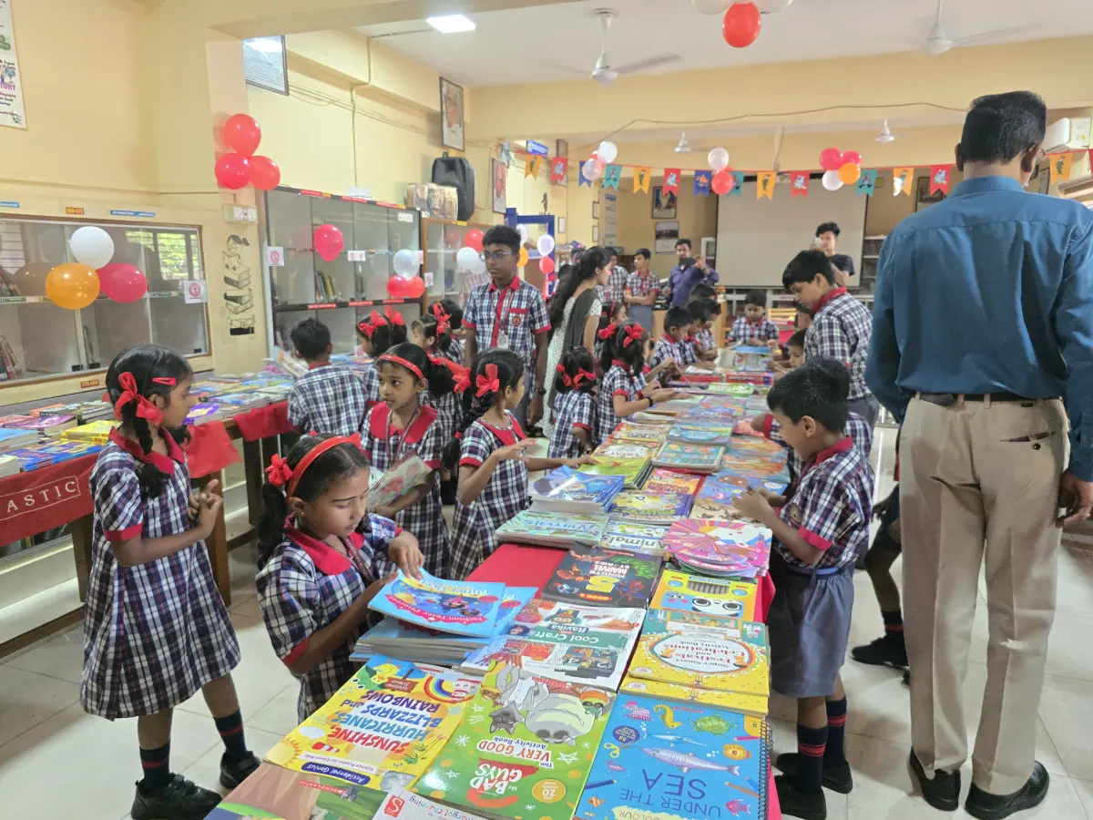 Readers' Club Programme - Scholastic Book Fair